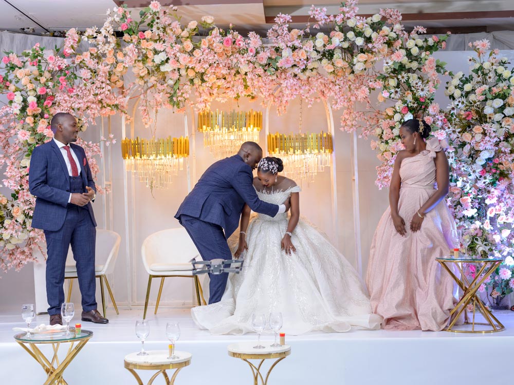 Emages Photo Studio Uganda. Emages Photo Studio, Leading Photography And Video Company in Uganda, Producers of Quality Videos And Photos in Kampala Uganda, East Africa. eventstune.com